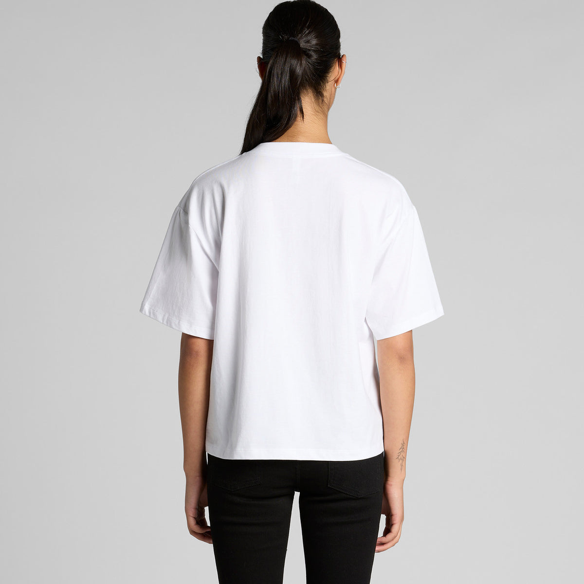 AS Colour Wo's Martina V Neck Tee – back