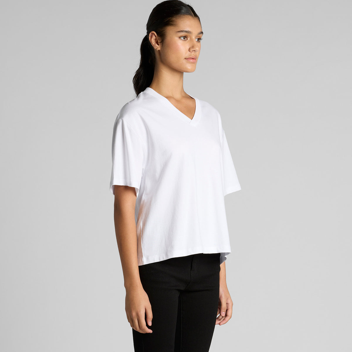 AS Colour Wo's Martina V Neck Tee – turn