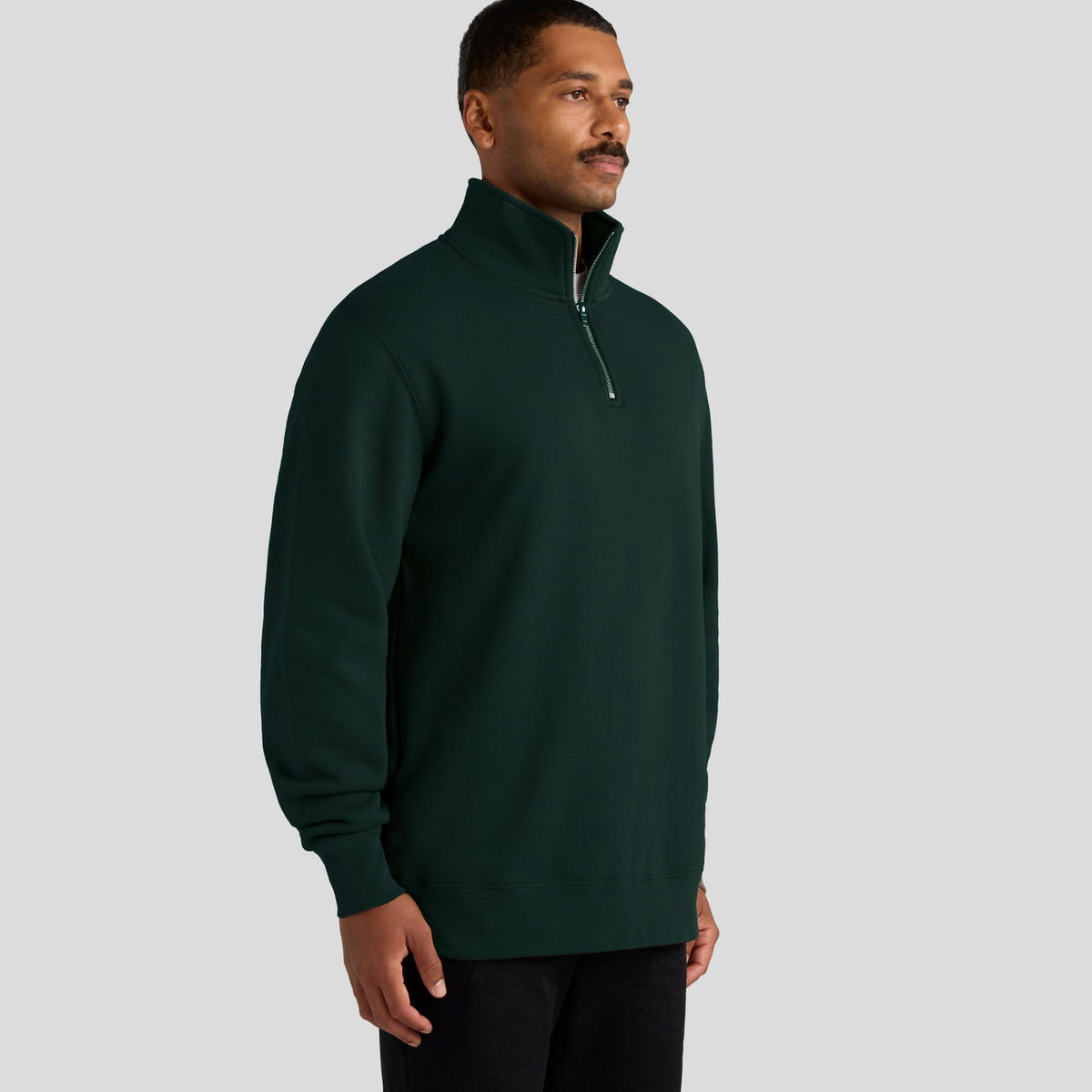 AS Colour Stencil Half Zip Crew – turn
